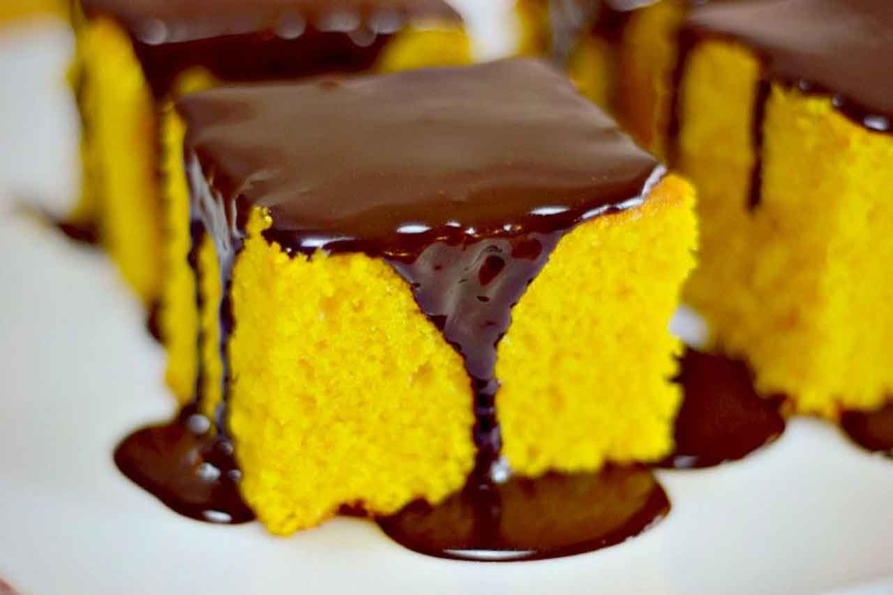 Bolo de Cenoura Fofinho Tradicional da Vovó