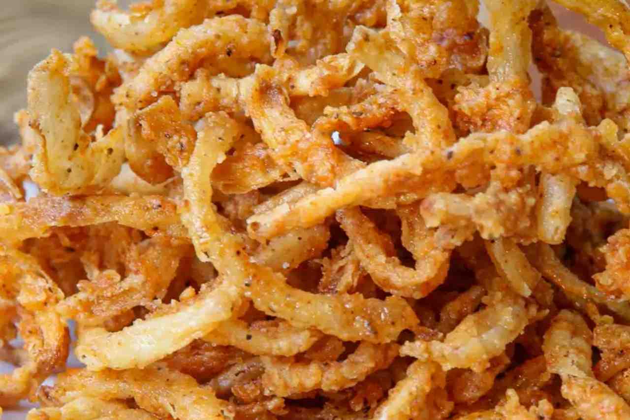 Como fazer cebola crispy caseira