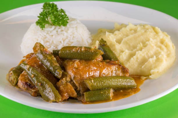 Receita de Frango com Quiabo